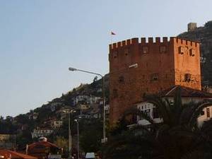 Alanya - widok na Czerwoną Wieżę