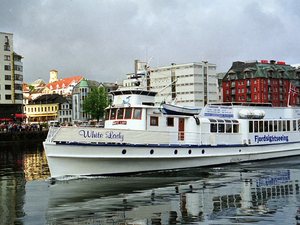Bergen - "White Lady" - stateczek  do  ogladania  fiordów