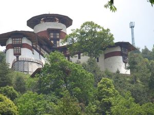 Strażnica Ta Dzong powyżej Trongsa Dzong
