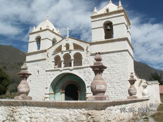 Kościół z 1896r w drodze do Puno