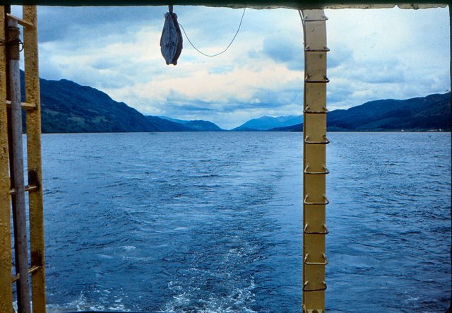 R.V. Clupea - W drodze  na  poligon  badawczy  na  Loch  Ness