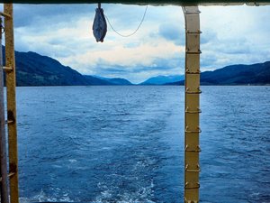 R.V. Clupea - W drodze  na  poligon  badawczy  na  Loch  Ness