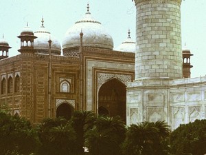 Agra (आगरा)