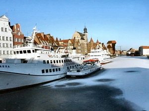 Gdańsk-zima 2009 - panorama  motławy  w kierunku  do  morza