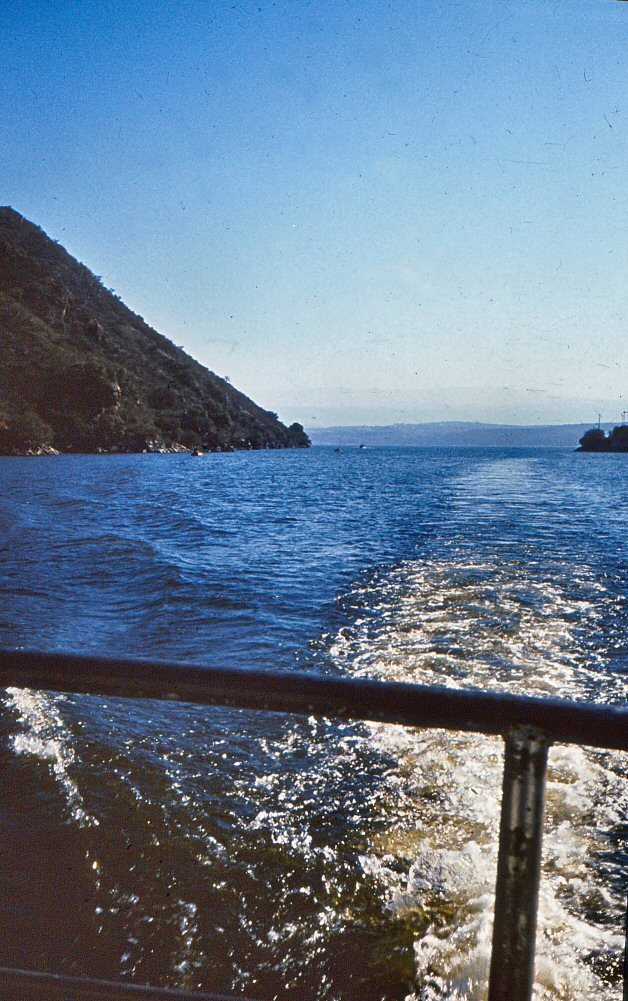 Prowincja Cordoba (Argentyna) - na  łodzi motorowej po  sztucznym  jeziorze