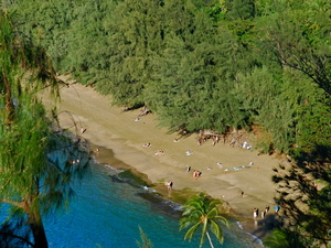 Kee beach, widok z drogi na Na Pali