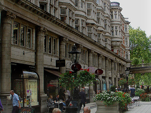Bloomsbury 2009 02
