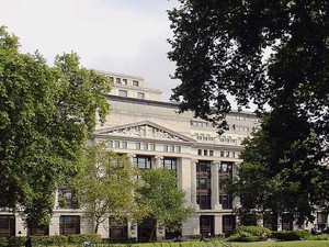 Bloomsbury 2009 06
