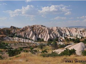 Goreme dolina golebi oraz uchisar