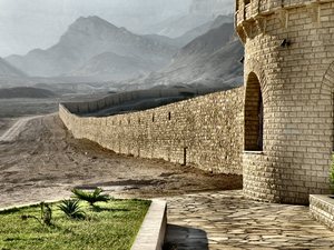 Klasztor Św. Antoniego, Egipt - mur chroniący  przed  beduinami