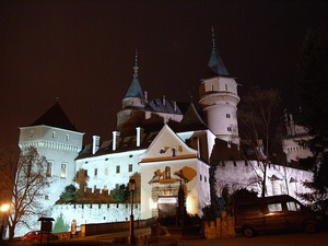 Bojnice zamek nocą