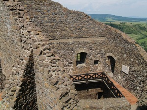 "wnętrza" zamku  Hollókő Var