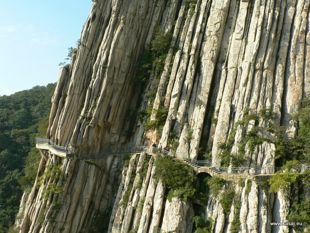 Klasztor Shaolin niesamowite skały