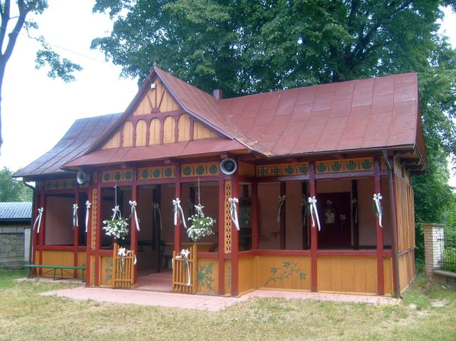 Kaplica przykościelna - dawna altana