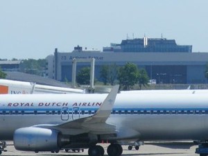 229649 - Amsterdam Samolociki na lotnisku w Amsterdamie