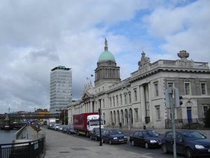 Dublin- Custom  House -czyli  urząd  celnu  portu