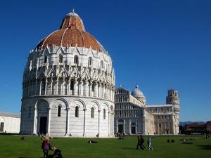 Piazza del Miracoli, Piza