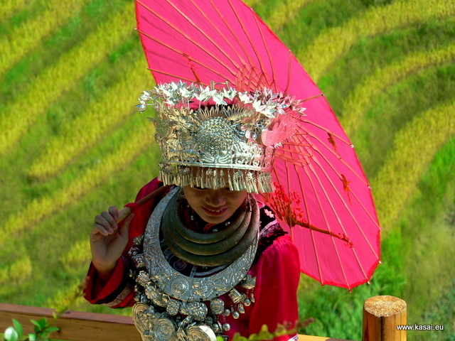 Tarasy Ryżowe dziewczyna z ludu Miao