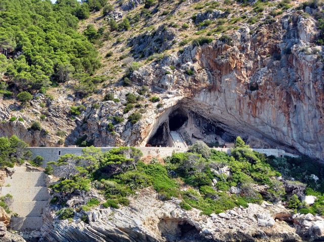 Cuevas del Arta