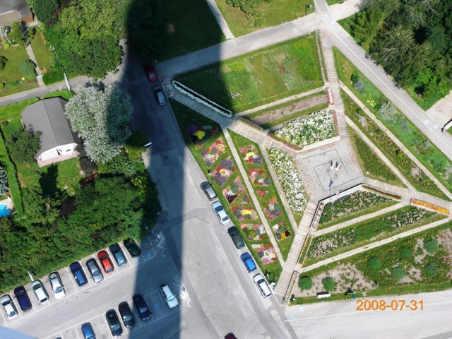 W cieniu Donauturm - Wiedeń