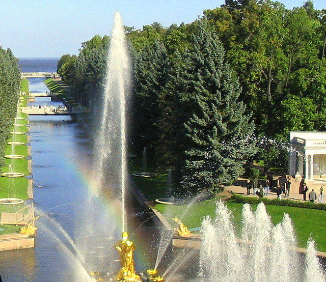 Peterhof (Петергоф)