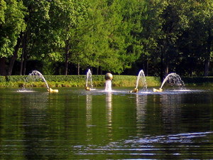 Peterhof (Петергоф)