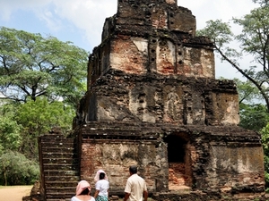 239738 - Polonnaruwa