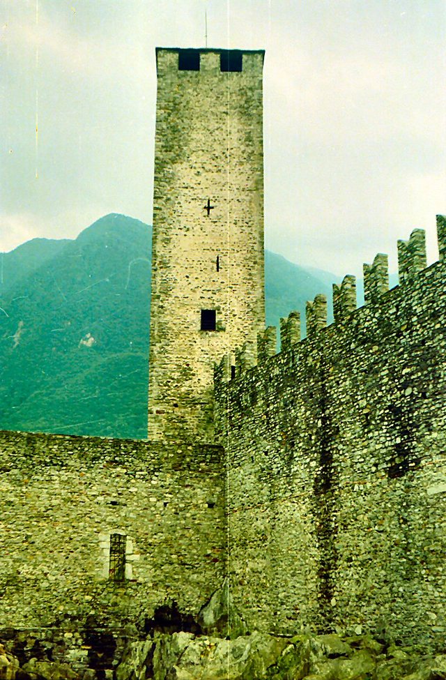 Bellinzona- na  zamku  górnym