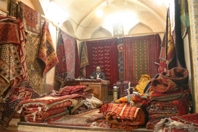 Sklep z dywanami perskimi Sziraz