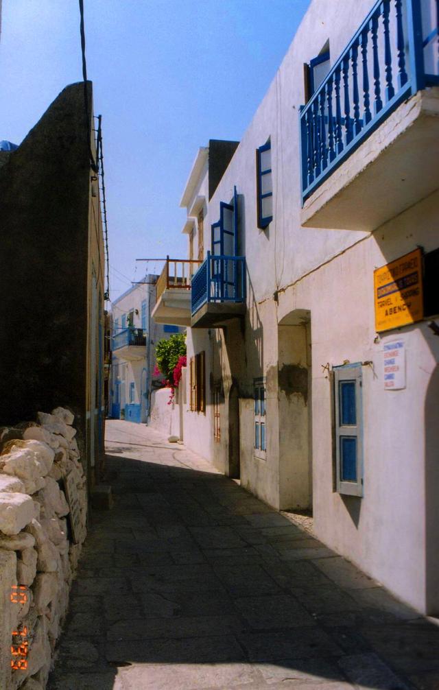 Nissyros, uliczka w Mandraki