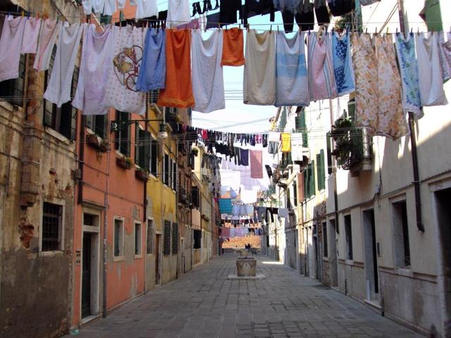 Wenecja, niedzielne pranie