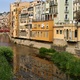 Girona odbicie w tafli rzeki Onyar