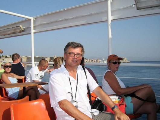 Rodos - wypływanie  promem na  Wyspę Symi