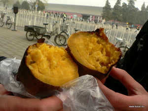 Pekin - słodkie ziemniaki w środku