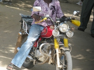 Oldskulowy motocyklista