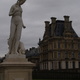 Park Tuileries - widok na boczne skrzydło Luwru