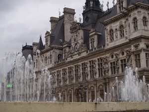 Hotel de Ville, czyli ratusz