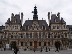 Hotel de Ville, czyli ratusz