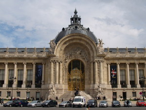 Petit Palace