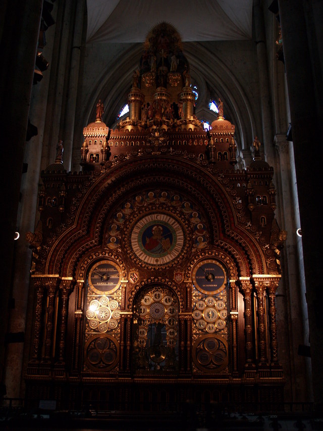 Katedra Beauvais - Zegar astrologiczny