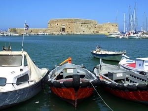 Iraklion port