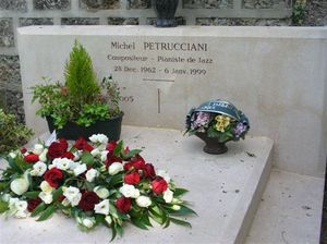 Cmentarz Père-Lachaise - grób Petruccianiego