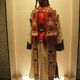 Muzeum w Szanghaju  -  stroje ludów chińskich