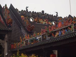 Świątynia Rodziny Chen -   zdobienia dachów i ścian