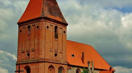 Kościół MB Królowej Polski w Dobrym