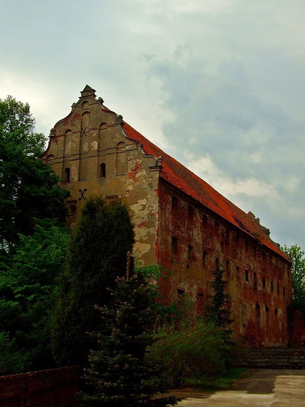 Zamek biskupów warmińskich w Pieniężnie