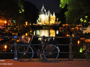 Amsterdam nocą - rowery, rowery, rowery....