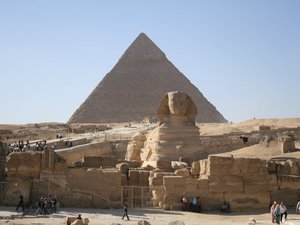 Giza, piramida Ceopsa i Sfinks