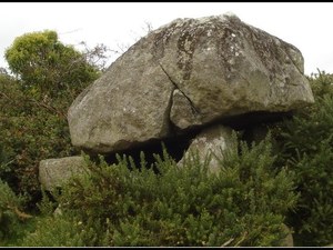 Kempe Stone Dolmen 3