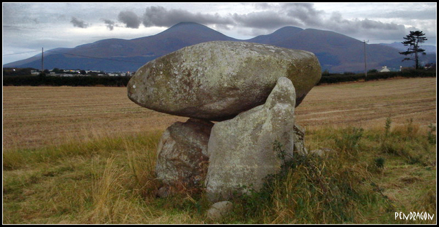 Sliddery Ford Dolmen 1